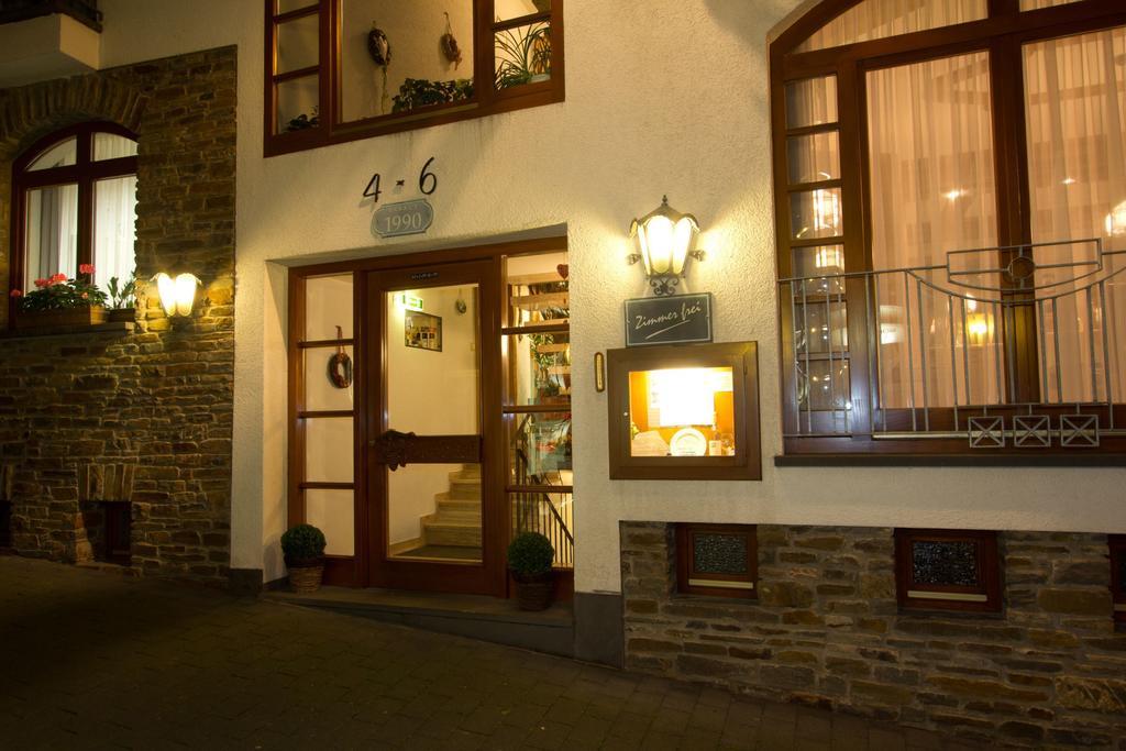Winzerhof Brachtendorf Alken Exterior photo